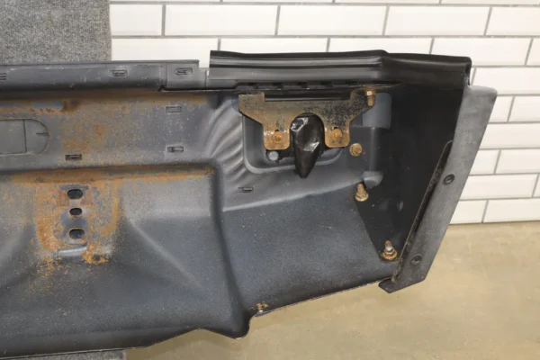 57_b1fd8d2e-4ffb-4d6b-a3ff-9e90ee1149aa 2006-2007 Hummer H2 SUV Rear Bumper (Option W/O Rear Camera)