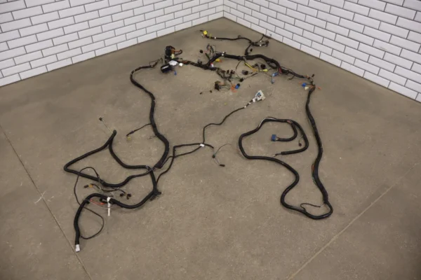 57_b281d04c-79fe-4e2c-9b25-c1f911ac3423 2001 Chevrolet Camaro SS Convertible - Body Wiring Harness OEM