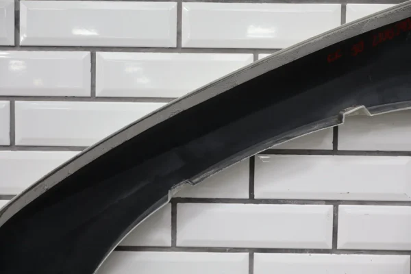 57_b852542b-9e07-47df-9140-e2fafeeede95 2006 Cadillac Escalade Right Front Fender Flare