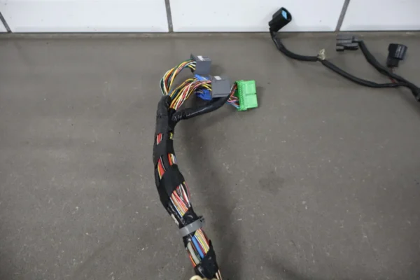 57_bba6b859-3d26-4fd5-b2f4-ecae419fde24 1999 Honda CR-V Engine Wiring Harness 2.0L OEM B20Z2