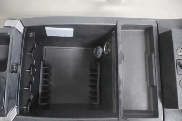 57_c6930755-f669-44fe-bbbb-9c5826467ef8 2004-2006 Pontiac GTO - Centre Console Shifter Bezel W/ Window Switch