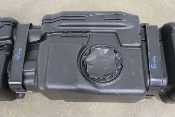 57_c95ef4e6-67ff-4692-afba-b82dddb57fbc 04-08 Hummer H2 OEM 32 Gallon Gasoline Fuel Tank (No Pump)
