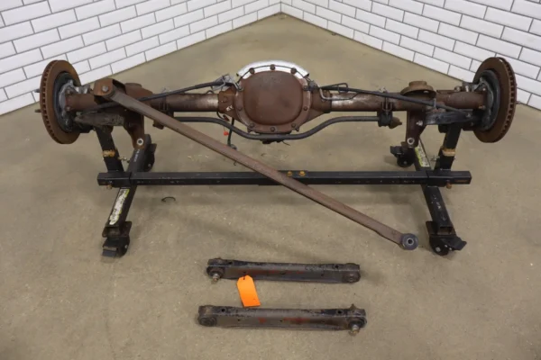 57_cbad6538-f8b0-4bd5-9472-09664b4f36dc 2000 Chevrolet Camaro Rear Axle Assembly 12554916 OEM 3.42 Ratio