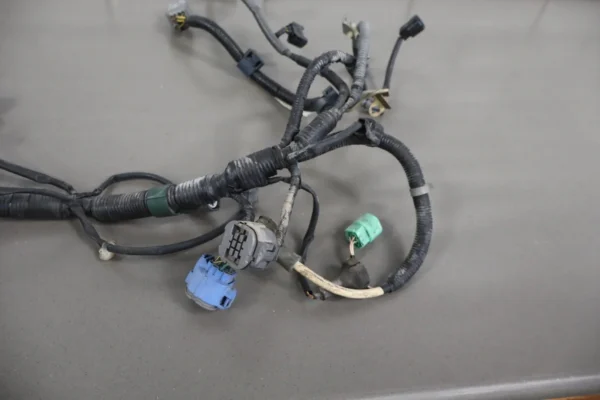 57_cc4a47ad-d09c-4b38-9501-f92af55cff60 1999 Honda CR-V Engine Wiring Harness 2.0L OEM B20Z2