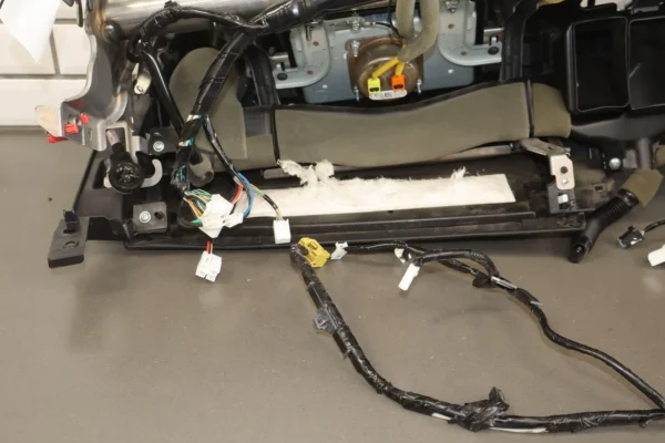 2017 Fiat 124 Spider OEM Dashboard Dash Panel Assembly Nero Black (X9)