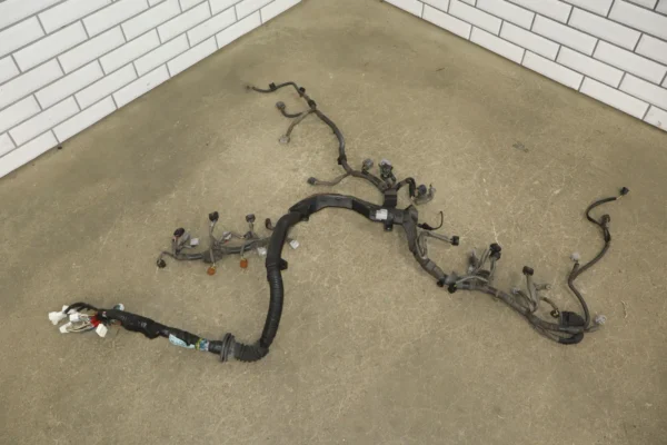 57_d2772e80-739b-495c-af92-fdde5beb6655 05/2005-2007 Toyota Land Cruiser 4.7L V8 2UZFE Engine Wiring Harness