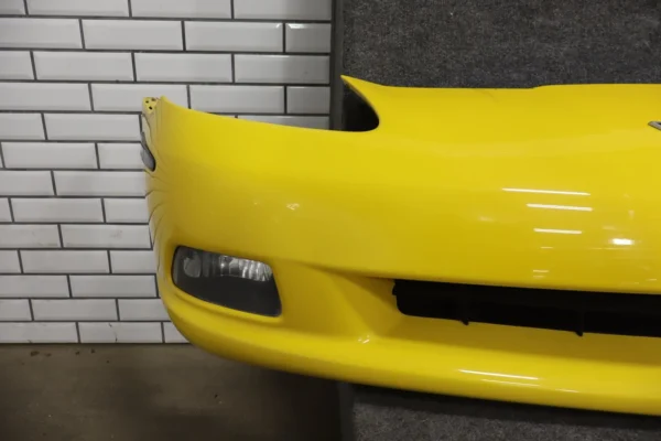 57_d4448521-4c83-4dbb-b1e1-04707eea0b5b 2006-2009 Chevrolet Corvette Base Front Bumper Yellow 19120412