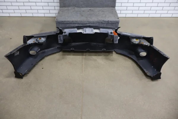 1998-2001 Chevrolet Camaro Front Bumper 10272185