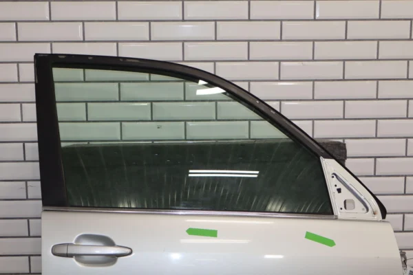 57_d99bab88-cceb-4687-a00f-1c7b6188895e 2003-2009 Lexus GX470 Front Right Passenger Door W/Glass
