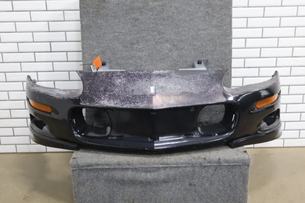 1998-2001 Chevrolet Camaro Front Bumper 10272185