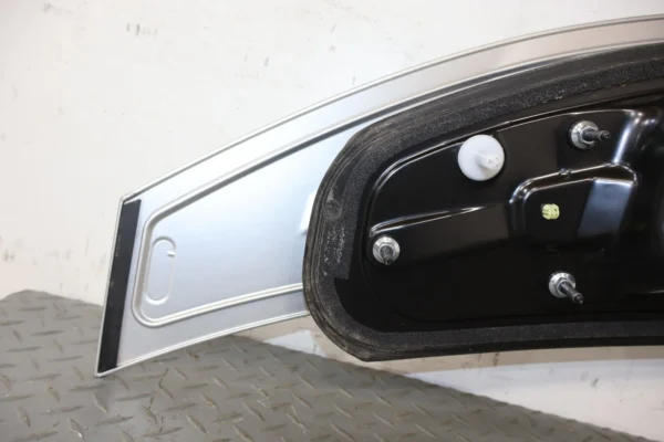 57_e0175dd3-b6db-4441-ae8b-5afdf37d45a7 18-19 Lexus LC500 OEM Power Rear Spoiler (Liquid Platinum 1J2) Unable To Test