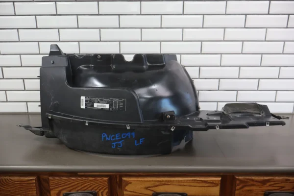 57_e6f36381-44d7-4f11-af35-ab6c846d9eaf 97-04 C5 Corvette Left Driver Front Inner Fender Structure *Damaged*