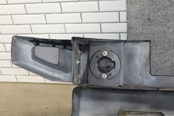 57_e7c0e795-db88-43c1-a86e-b59a349f8c38 2003-2009 Hummer H2 Front Bumper Assembly W/ Fog Lamps & End Caps