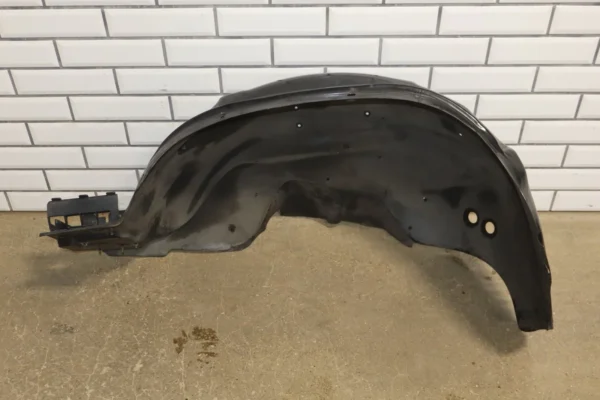 1995 Buick Roadmaster Left Front Inner Fender Liner OEM
