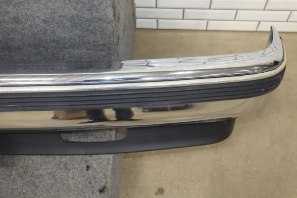 57_fa5e2238-c2c3-43d5-affc-8db13fd308dd 1996 Chevrolet Tahoe Front Bumper WA229A