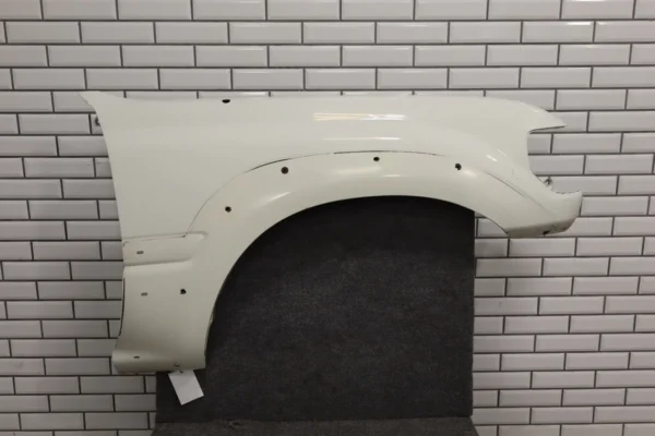 1997 Lexus LX450 Right Fender Champagne Pearl 1B1