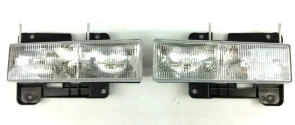 s-l1600 (28) Chevrolet Silverado C/K GMC Sierra front left & right Headlight set of 2 OEM