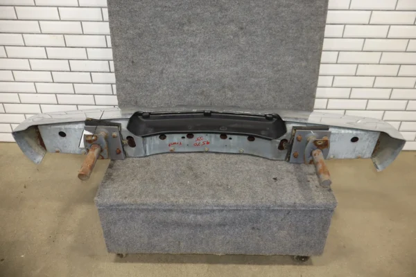 1987 Lincoln Continental Front Bumper Regatta Blue 3S