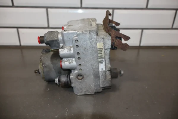 web_a60801c8-66ba-431a-8b65-613fb4119ad5 1998 Chevrolet Corvette ABS Brake Unit 09367071 OEM