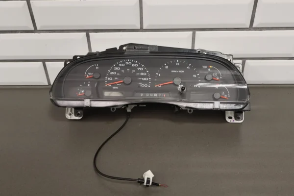 web_aaea476b-3b05-4920-ab0a-af3b2ae2c438 02-03 Ford Excursion OEM Speedometer Cluster Assembly 161K 2C3F-10849-FK