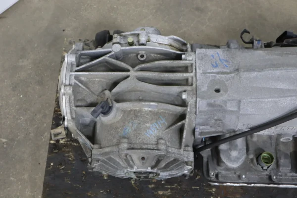 web_f17d267b-9ea2-4159-9eb1-eea0af9caff5 2004 Chevrolet Corvette C5 Automatic Transmission 59213 Miles