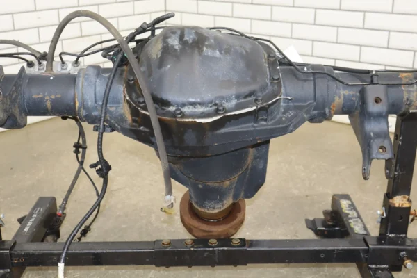 web_f184fad6-180a-489a-a823-8368d3d68737 2011-2012 Ford F-250 Super Duty Rear Axle Assembly BC3Z4010B OEM 3.73 E-locker