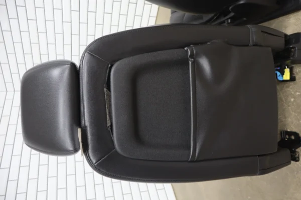 2012 GMC Yukon Pair Front Seats OEM