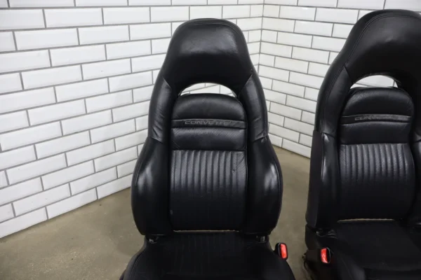 57_22d5040c-b632-4c04-b21e-ce2285bedc99 1997-2004 C5 Corvette Pair of Powery Memory Leather Bucket Seats