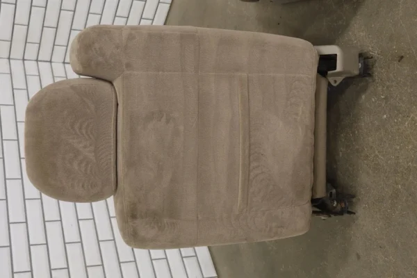 57_77e6063a-4ff5-44be-90b4-19e2b599e9ef (2) 99-02 Chevy GMC Silverado Sierra Extended Cab Seat Set Front/Rear Tan (52D)