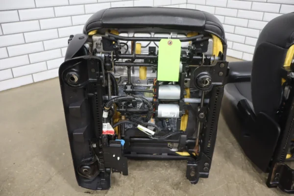 2012 GMC Yukon Pair Front Seats OEM