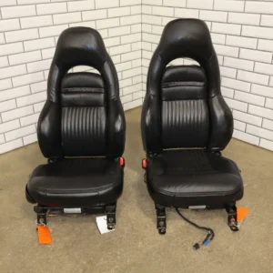 57_88834b3b-378f-4639-9a6a-004a0c2320bb 1997-2004 C5 Corvette Pair of Powery Memory Leather Bucket Seats
