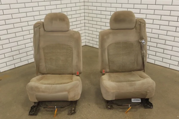 57_dbc8db41-c62a-4265-82e7-c98b33aa6bd8 (2) 99-02 Chevy GMC Silverado Sierra Extended Cab Seat Set Front/Rear Tan (52D)