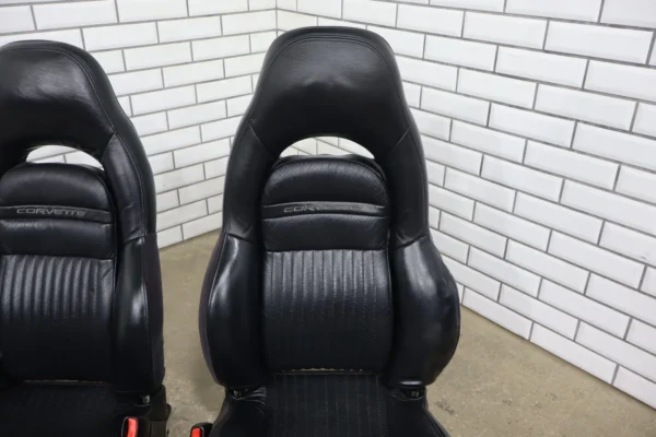 57_f949e99c-2b51-40f3-a924-3045b6a8716f 1997-2004 C5 Corvette Pair of Powery Memory Leather Bucket Seats