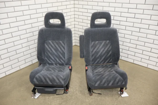 web_01077aa7-e4df-47bb-9754-32e272f1fdb1 1997-2001 Honda CR-V Cloth Seats Set Front/Rear OEM Charcoal