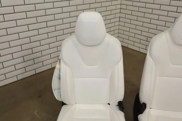 web_2ce5c8f7-3799-4788-bd43-7a36a2834a6e 2016-2020 Tesla Model X White Leather Seat Set 6 Seat OEM