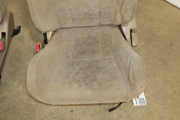 1996-2002 Toyota 4Runner Cloth Manual Seats Set Oak 45