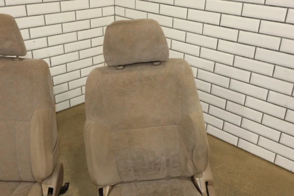 1996-2002 Toyota 4Runner Cloth Manual Seats Set Oak 45