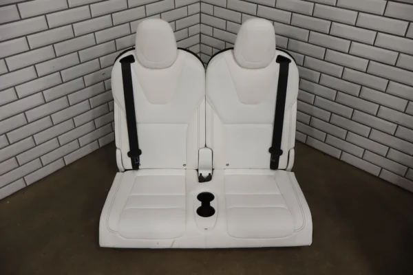 web_49db7d80-aa07-44fb-b137-1b3732cdd86f 2016-2020 Tesla Model X White Leather Seat Set 6 Seat OEM