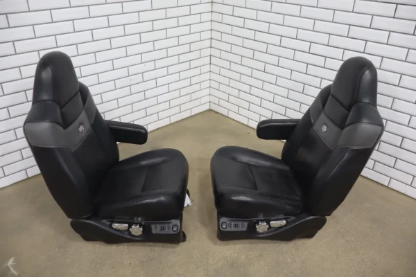 web_5d00874f-f474-4927-ba05-dc21dc7c5bb7 99-07 Ford F-250 Super Duty Harley-Davidson Edition Leather Seats Set Black