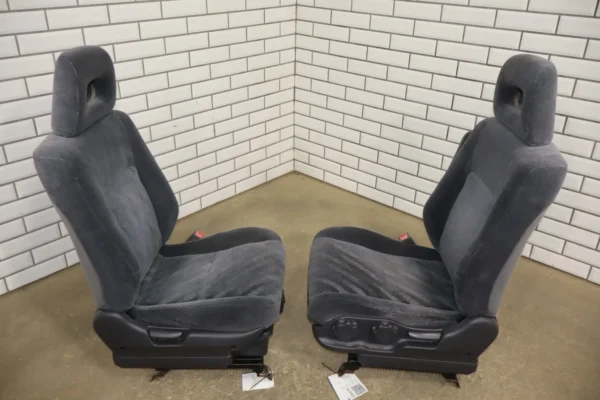 web_662b4c0b-5a60-4b86-bf62-1dd0fe0c3692 1997-2001 Honda CR-V Cloth Seats Set Front/Rear OEM Charcoal