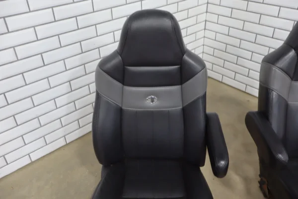 web_7828b28c-6e07-49d7-ae73-216b17db297d 99-07 Ford F-250 Super Duty Harley-Davidson Edition Leather Seats Set Black