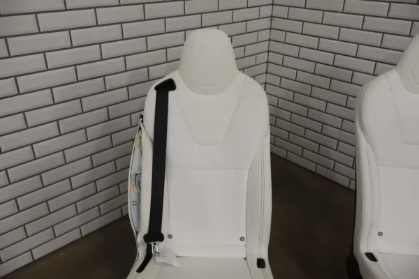 web_a910621c-efb4-4e8c-b87f-cc31c4ad6754 2016-2020 Tesla Model X White Leather Seat Set 6 Seat OEM