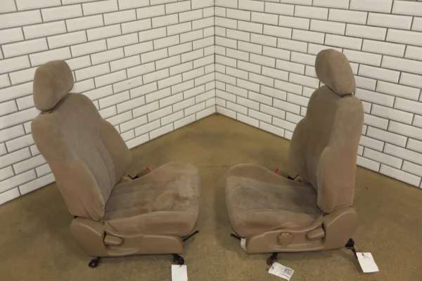 1996-2002 Toyota 4Runner Cloth Manual Seats Set Oak 45